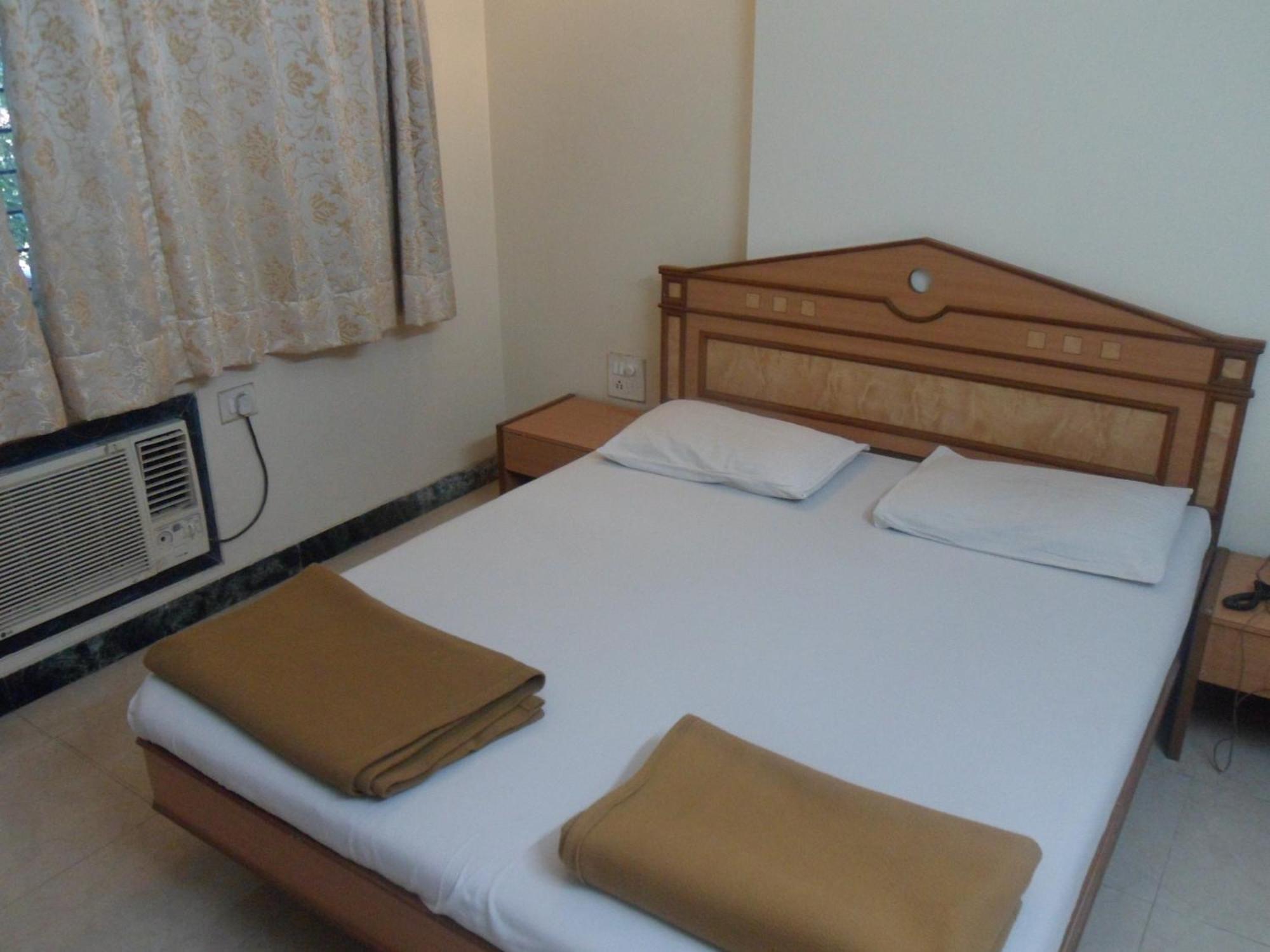 Hotel Pooja International Nashik Cameră foto